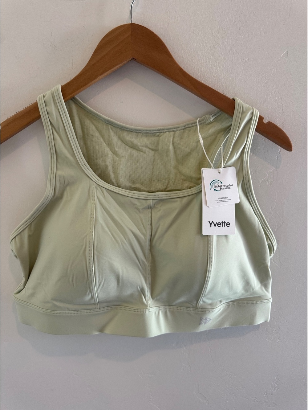 Yvette Sage Green Sports Bra Size 2XL NWT Plus Size Supportive Activewear